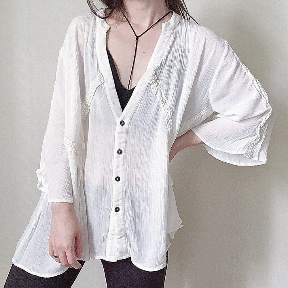 LAST 2 ⏱NWT Oversized ivory white boho lace blouse - Picture 2 of 8
